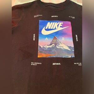 Nike boy shirt